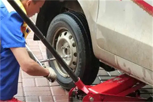 武宣附近拖车24小时服务热线电话